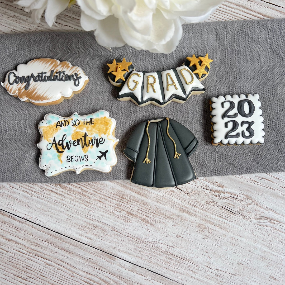 Graduation Biscuit Gift