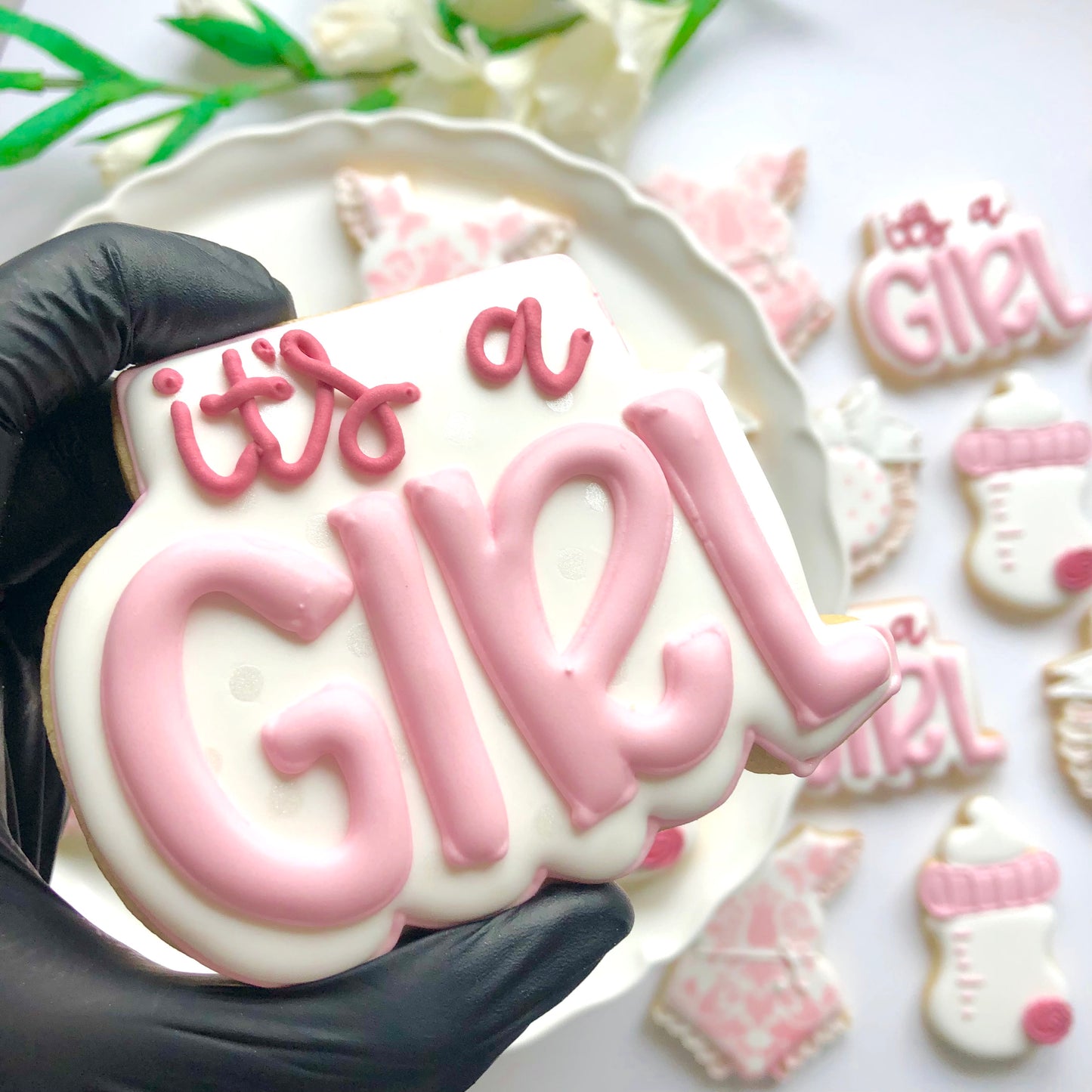 "Its a Girl" - Baby Shower Biscuit Favours