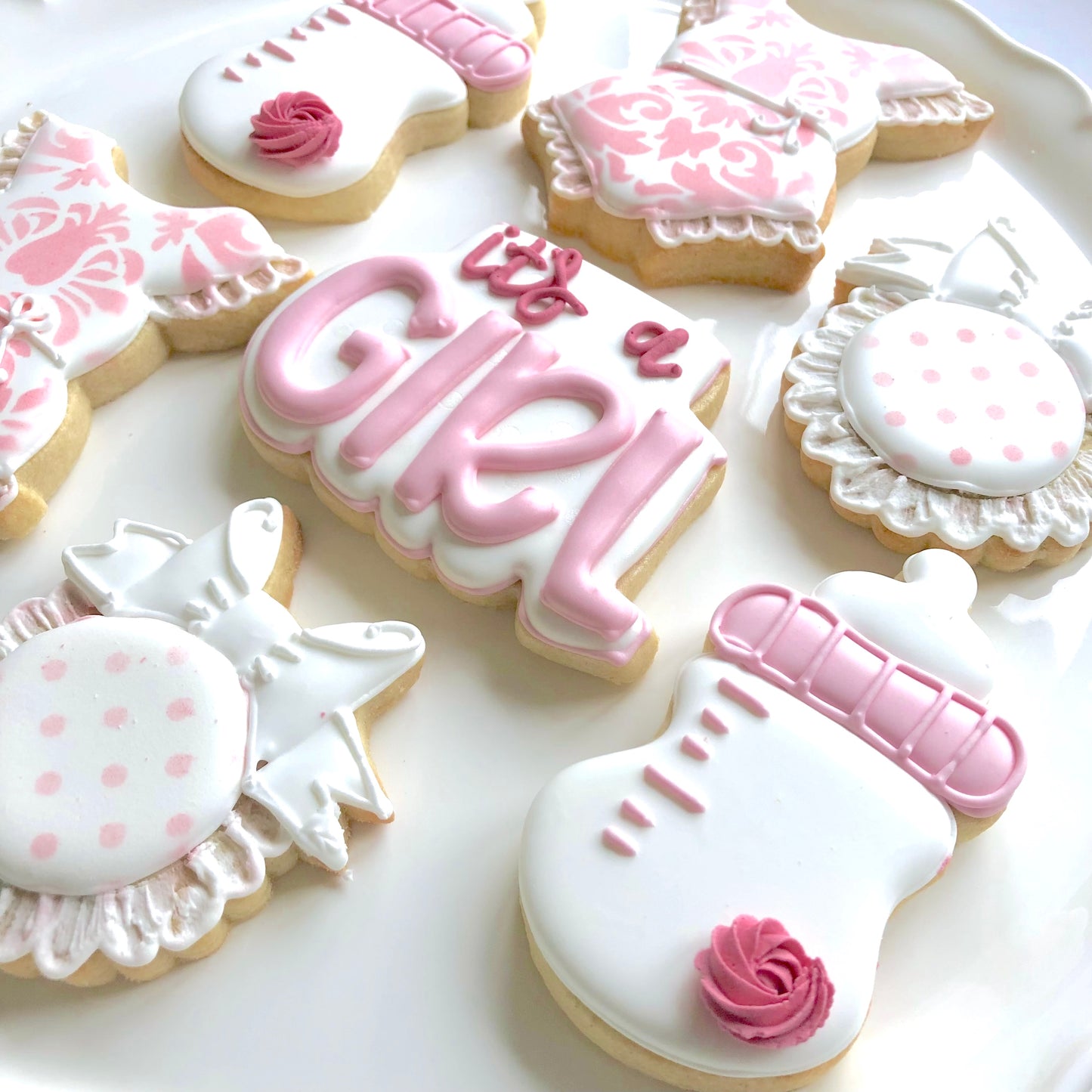 "Its a Girl" - Baby Shower Biscuit Favours